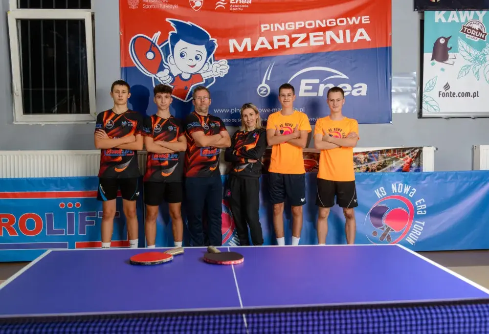 Gdzie zagrać w tenis stołowy w Toruniu? Sprawdź najlepsze miejsca
