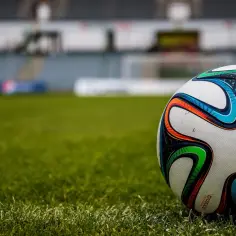 Gdzie obejrzeć ligę mistrzów? Sprawdź najlepsze opcje transmisji